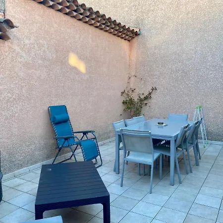 5 Min Du Bord De Mer Hyeres Exterior photo
